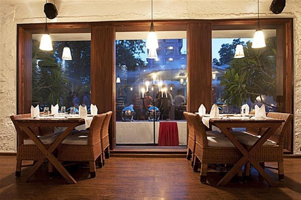 Devraj Niwas Hotel Jaipur Ngoại thất bức ảnh